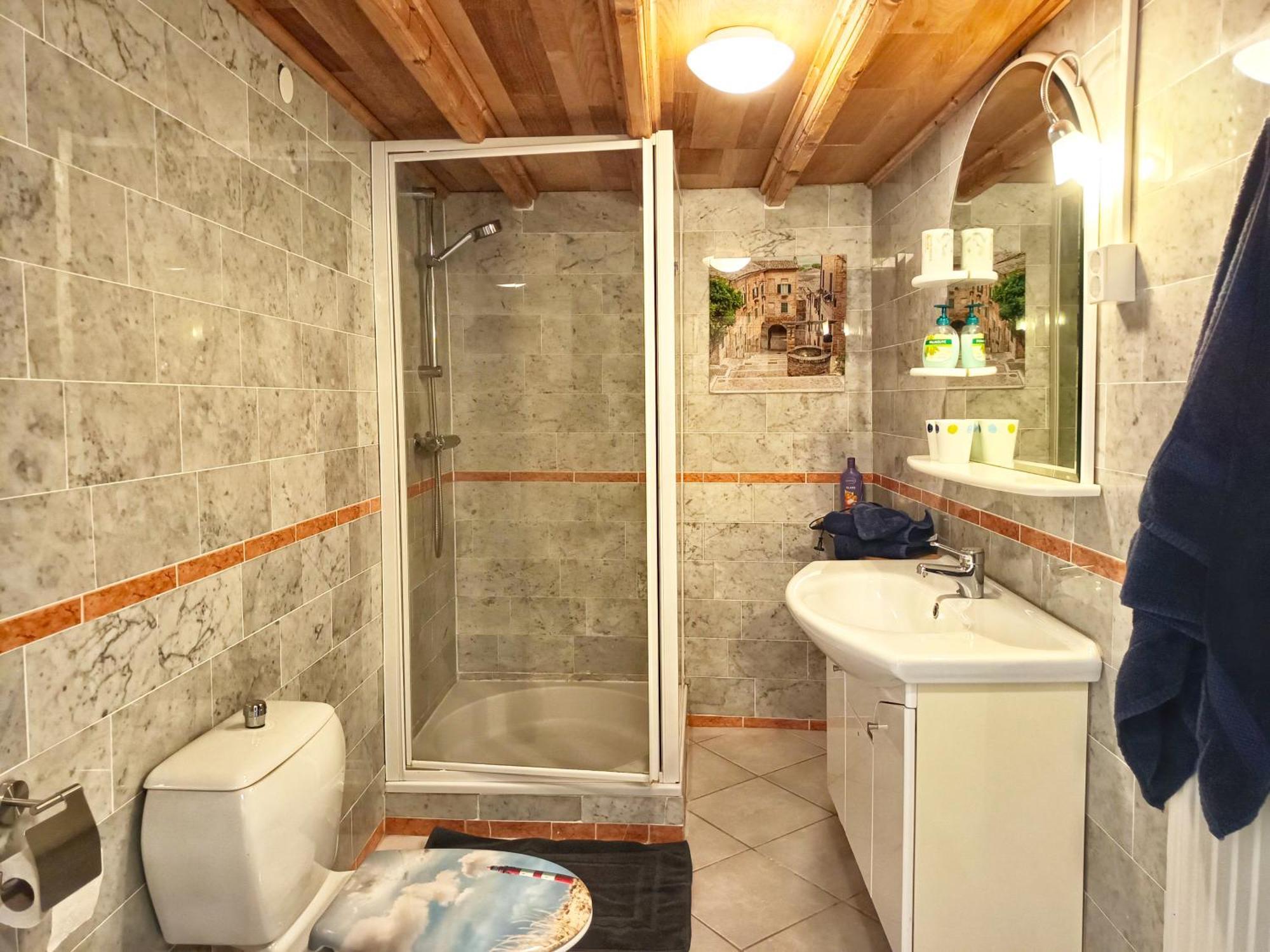 Bnb Het Geluk Van Limburg Malinas Habitación foto